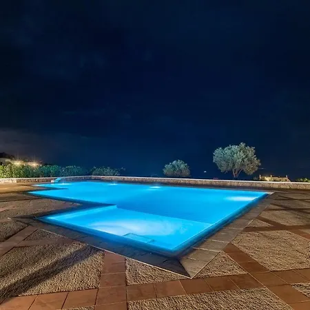 Valente In Mykonos With Two Pools! Villa Platis Gialos