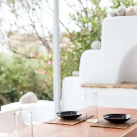 Villa Valente In Mykonos With Two Pools! Platis Gialos